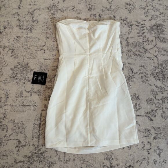 Lulus Festive Occasion White Ruched Strapless Bodycon Mini Dress Size Medium NWT - Picture 4 of 9